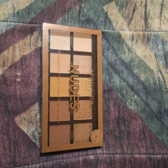 Profusion – Nude Palette (One Shade Swatched Only) - Picture 2 of 2
